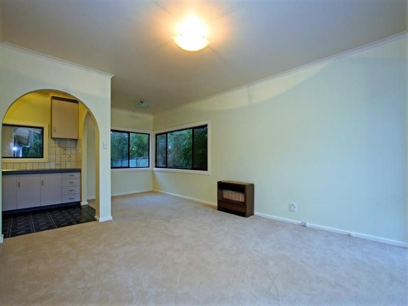 79 Seventh Avenue, Rosebud VIC 3939