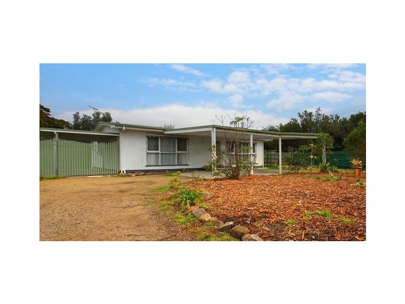 69 Broadway, Rosebud West VIC 3940