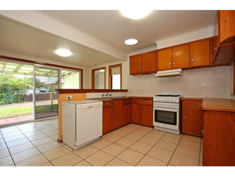 69 Broadway, Rosebud West VIC 3940