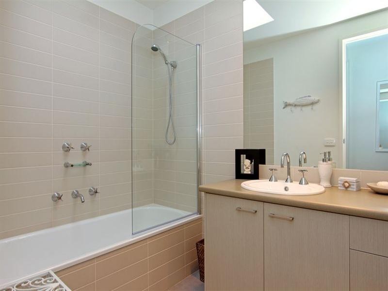 69a Potton Avenue, Rosebud VIC 3939