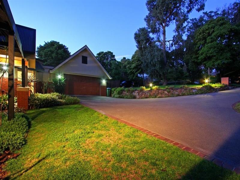 4 Parattah Court, Rosebud VIC 3939