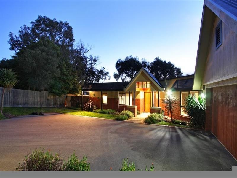 4 Parattah Court, Rosebud VIC 3939