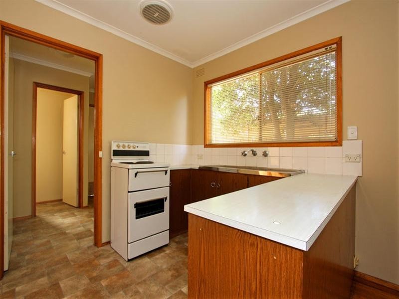 145 Ninth Avenue, Rosebud VIC 3939