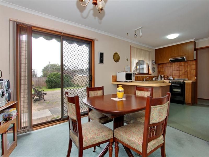 10 Harverson Drive, Rosebud VIC 3939