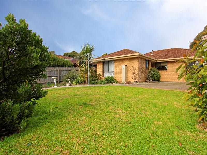 10 Harverson Drive, Rosebud VIC 3939