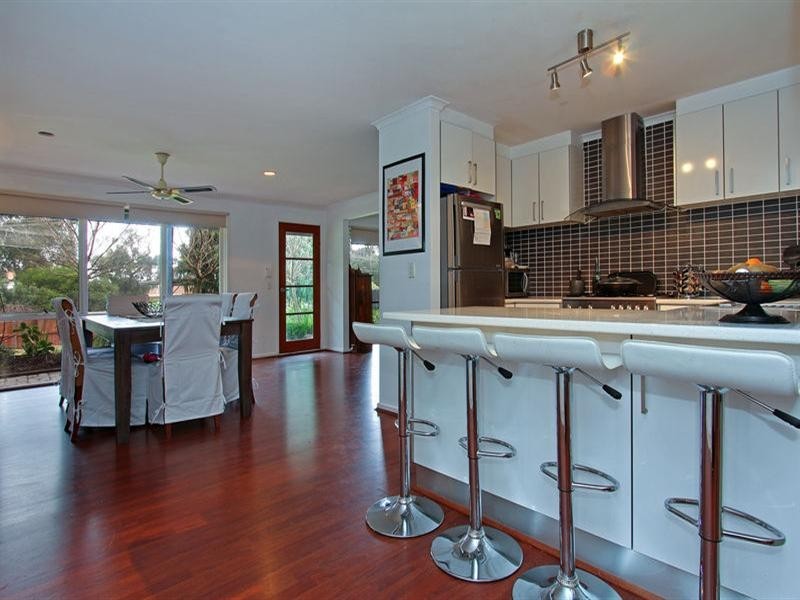 31 Sylvan Drive, Rosebud VIC 3939