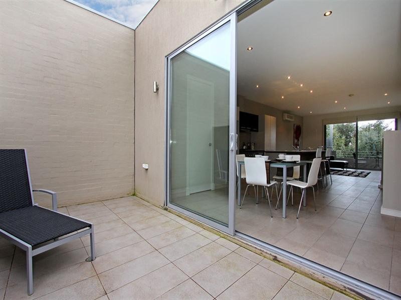 2/1685 Point Nepean Road, Rosebud VIC 3939