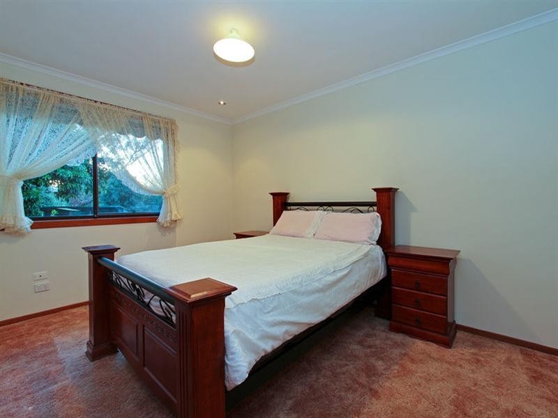 22 Sunningdale Road, Rosebud VIC 3939