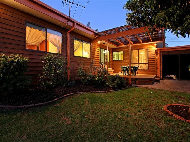 22 Sunningdale Road, Rosebud VIC 3939
