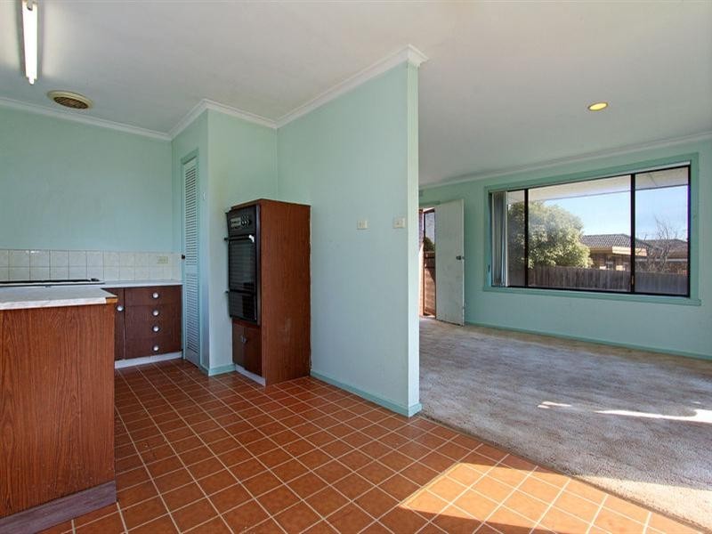 17 Hakea Avenue, Rosebud West VIC 3940