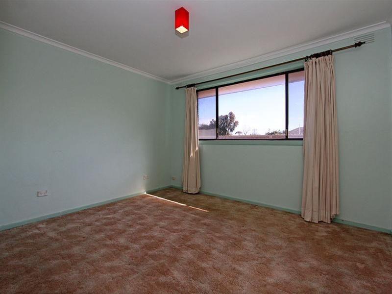 17 Hakea Avenue, Rosebud West VIC 3940