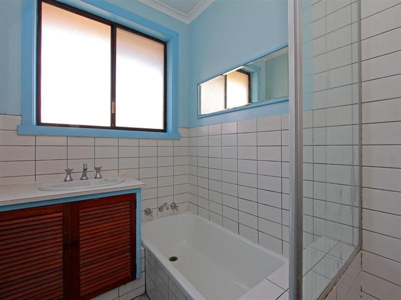 17 Hakea Avenue, Rosebud West VIC 3940