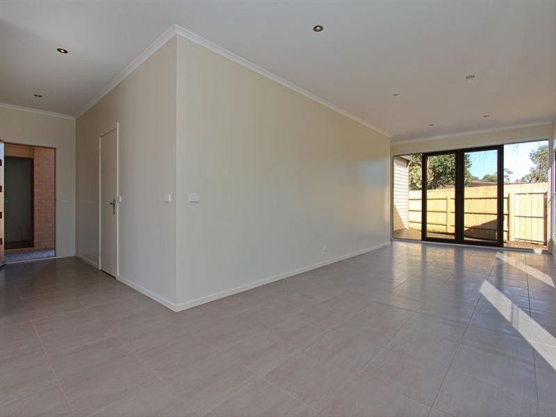 3,5 and 7 Karawa Close, Rosebud West VIC 3940