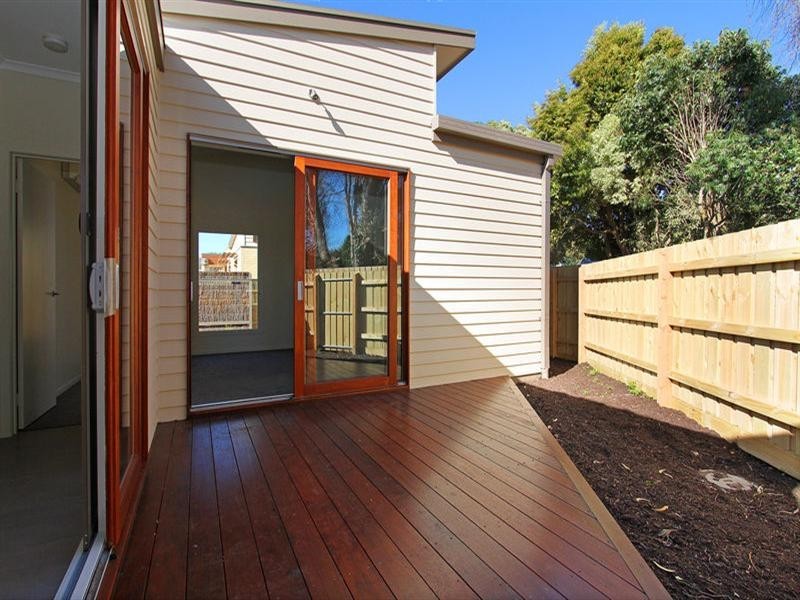 3,5 and 7 Karawa Close, Rosebud West VIC 3940