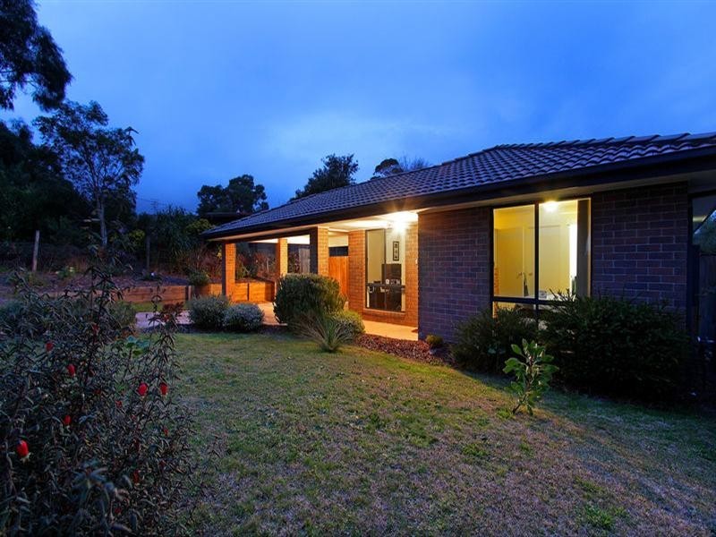 15 Wakool Avenue, Rosebud VIC 3939