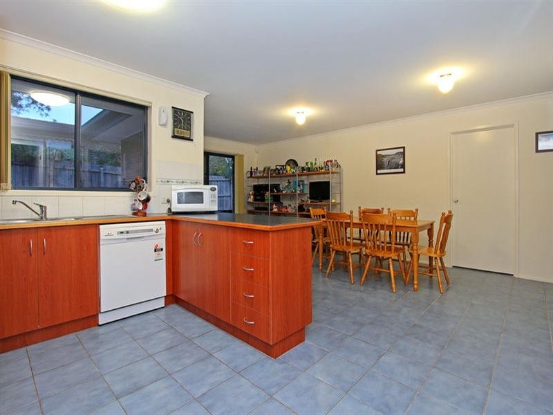 15 Wakool Avenue, Rosebud VIC 3939