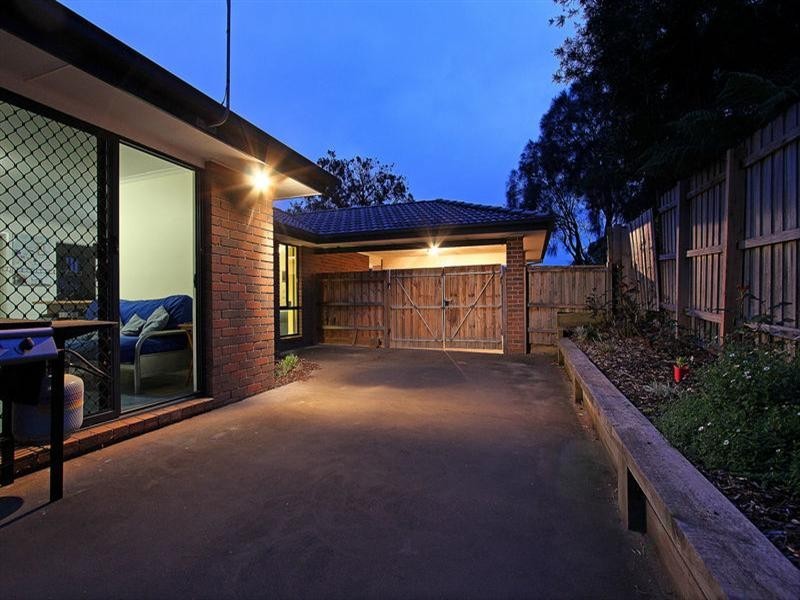 15 Wakool Avenue, Rosebud VIC 3939