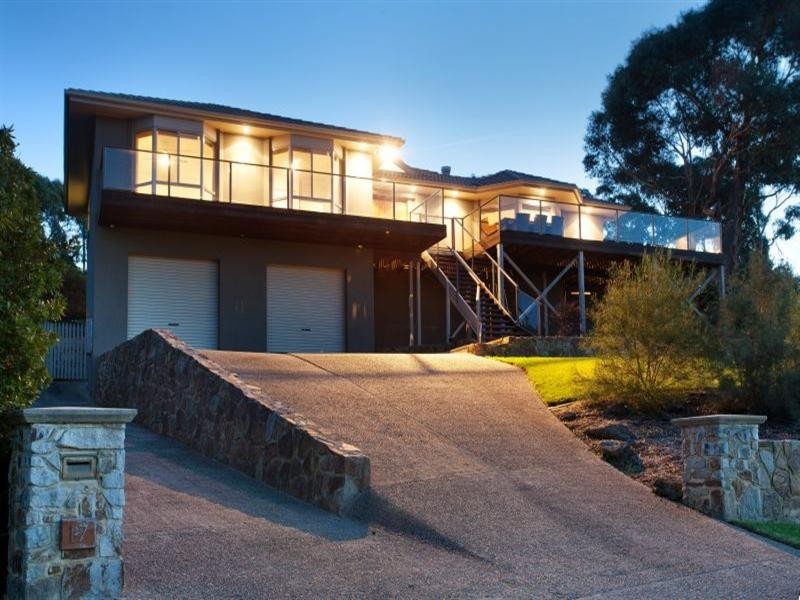 17 Somerset Drive, Dromana VIC 3936