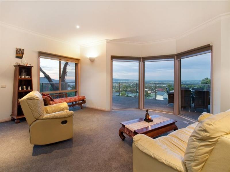 17 Somerset Drive, Dromana VIC 3936