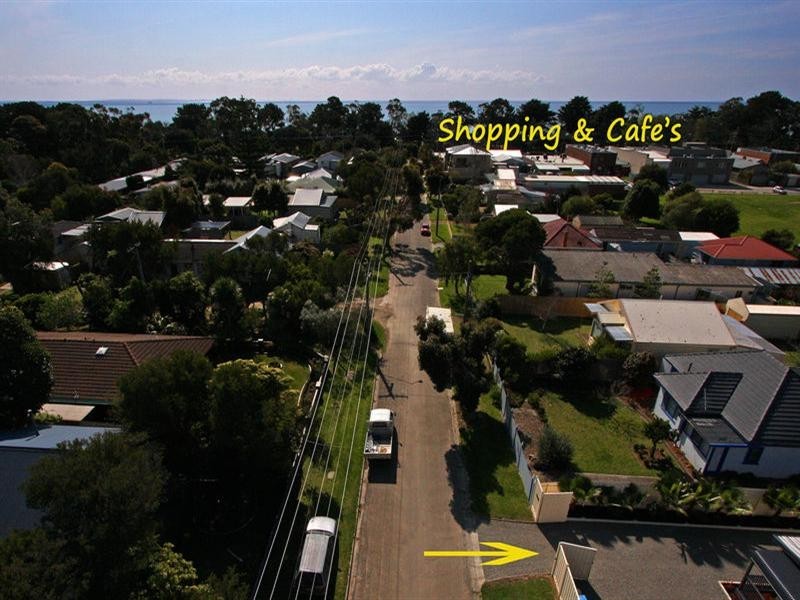 17 Park Avenue, Rosebud VIC 3939