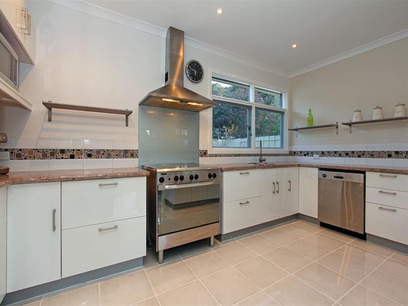 17 Park Avenue, Rosebud VIC 3939