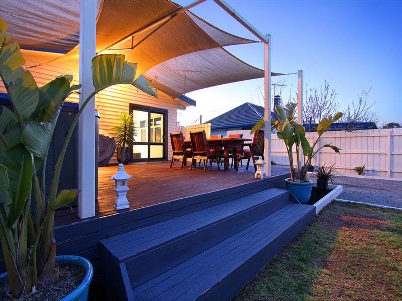 17 Park Avenue, Rosebud VIC 3939