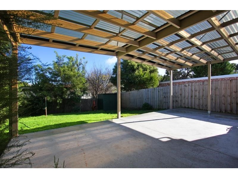 44 Seventh Avenue, Rosebud VIC 3939