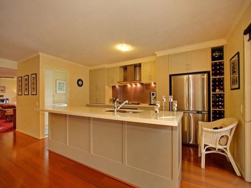 3 Overbay Avenue, Dromana VIC 3936