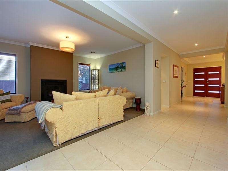 3 Peppermint Court, Rosebud VIC 3939