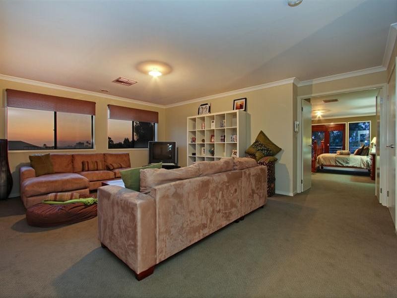 3 Peppermint Court, Rosebud VIC 3939