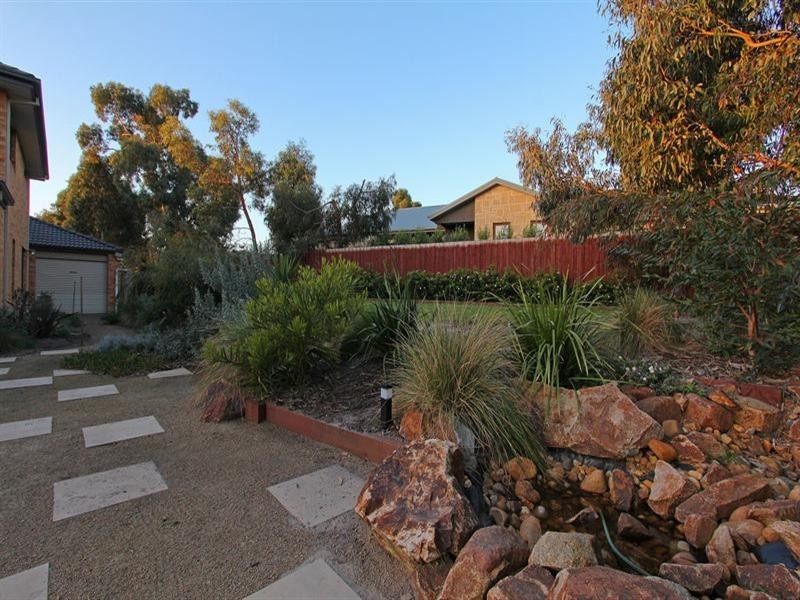 3 Peppermint Court, Rosebud VIC 3939