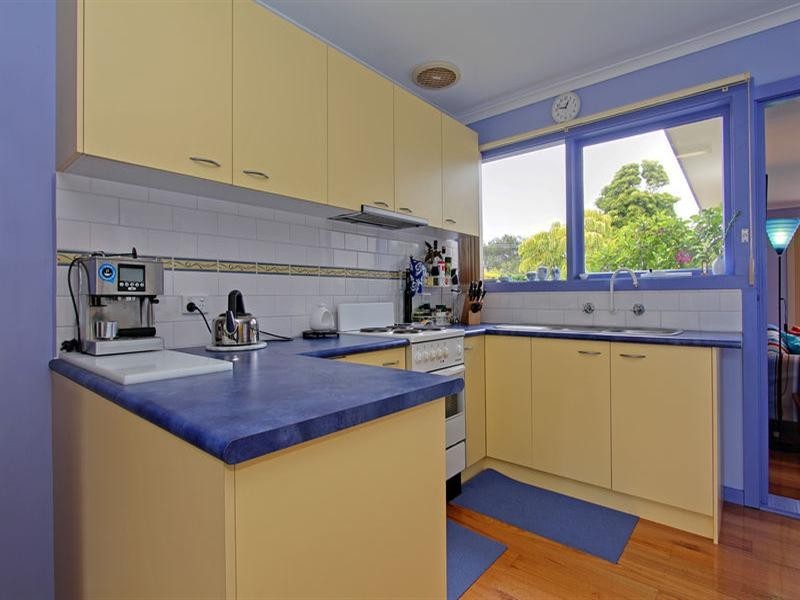 11 Ella Crescent, Rosebud West VIC 3940