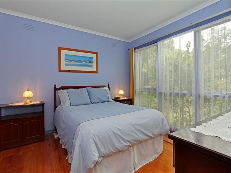 11 Ella Crescent, Rosebud West VIC 3940