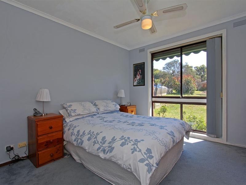 16 Lambert Court, Rosebud VIC 3939