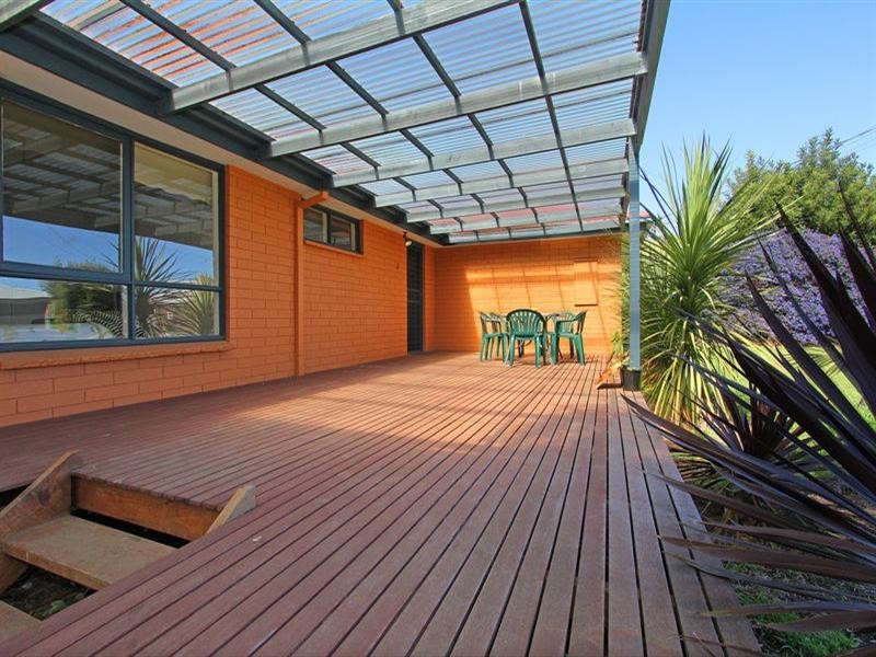 3 Orana Crescent, Rosebud VIC 3939
