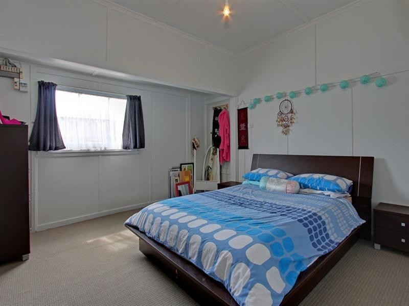 7 First Avenue, Rosebud VIC 3939