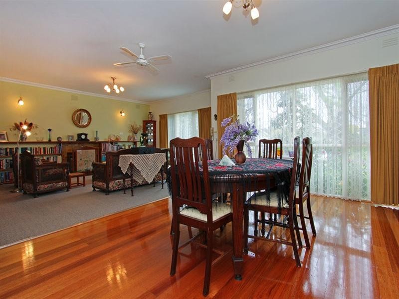 20 Warranilla Avenue, Rosebud VIC 3939