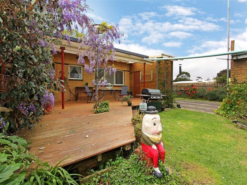 20 Warranilla Avenue, Rosebud VIC 3939