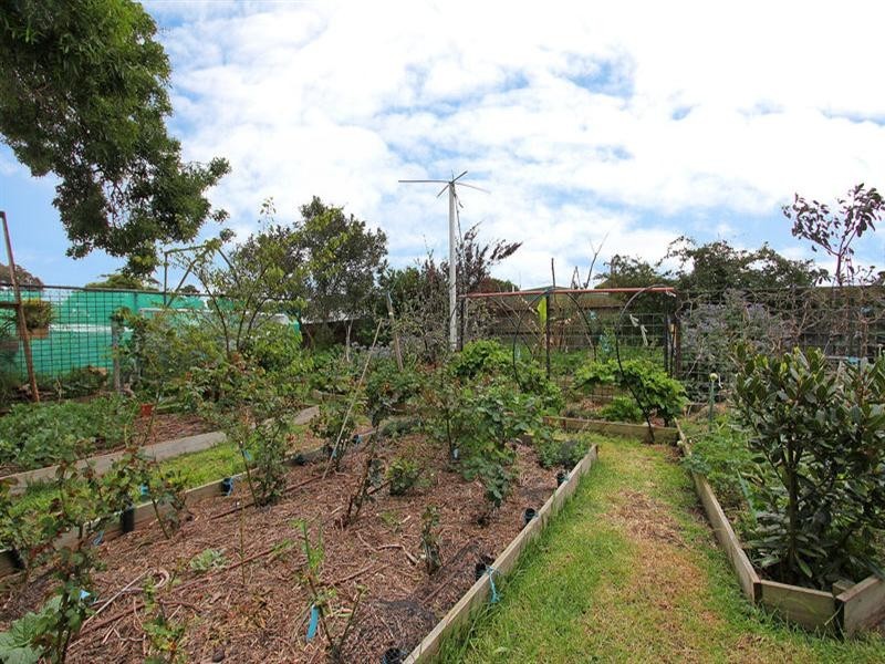 20 Warranilla Avenue, Rosebud VIC 3939