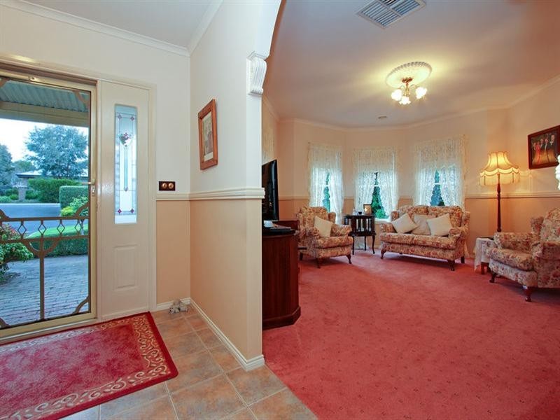 454 Waterfall Gully Road, Rosebud VIC 3939