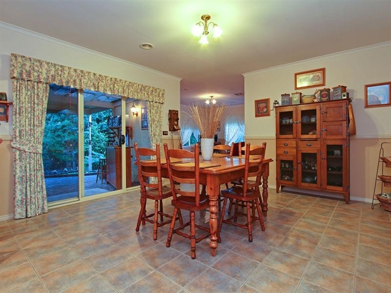 454 Waterfall Gully Road, Rosebud VIC 3939