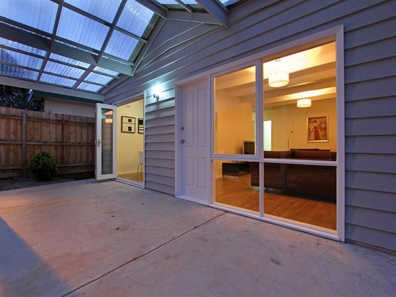 82 Second Avenue, Rosebud VIC 3939