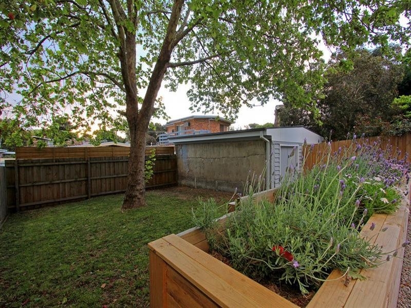 82 Second Avenue, Rosebud VIC 3939