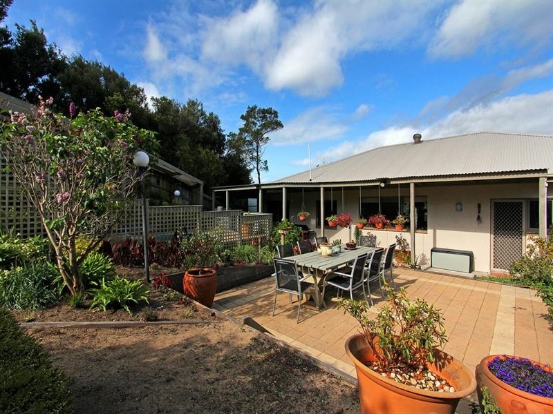 12 Monica Street, Tootgarook VIC 3941