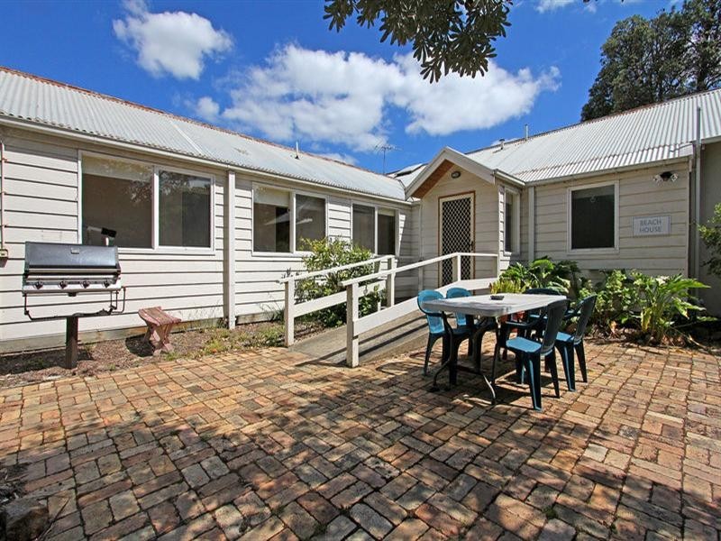 932 and 932a Point Nepean Road, Rosebud VIC 3939