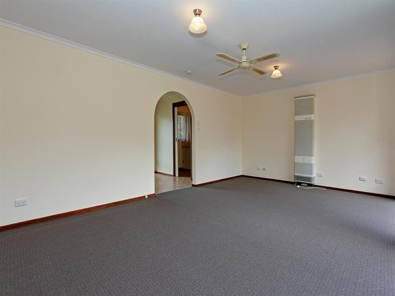 4/27 Seventh Avenue, Rosebud VIC 3939