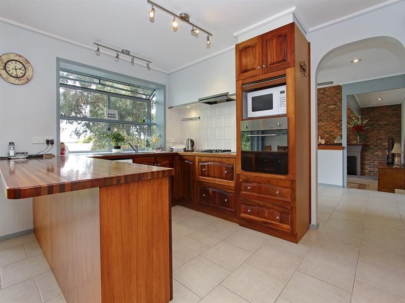 37 Marion Road, Rosebud VIC 3939