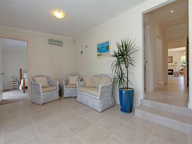 1/54 Hayes Avenue, Rosebud VIC 3939