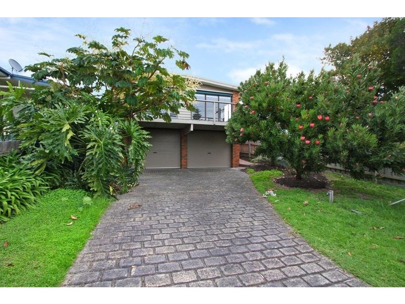 96 Fifth Avenue, Rosebud VIC 3939