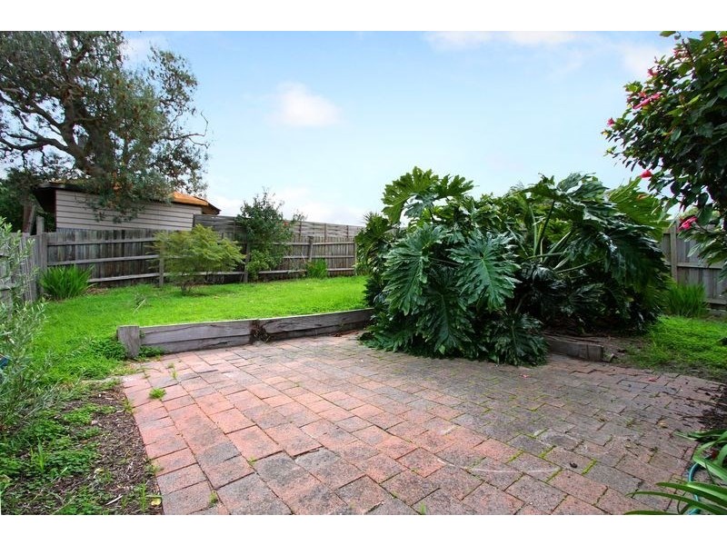 96 Fifth Avenue, Rosebud VIC 3939